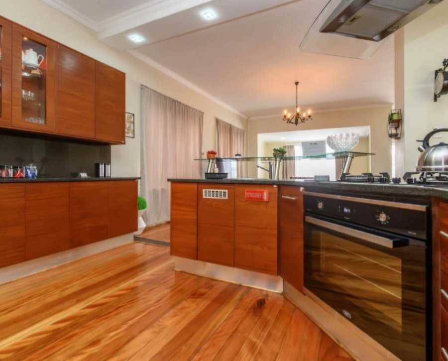 5 Bedroom Property for Sale in Mill Park Eastern Cape